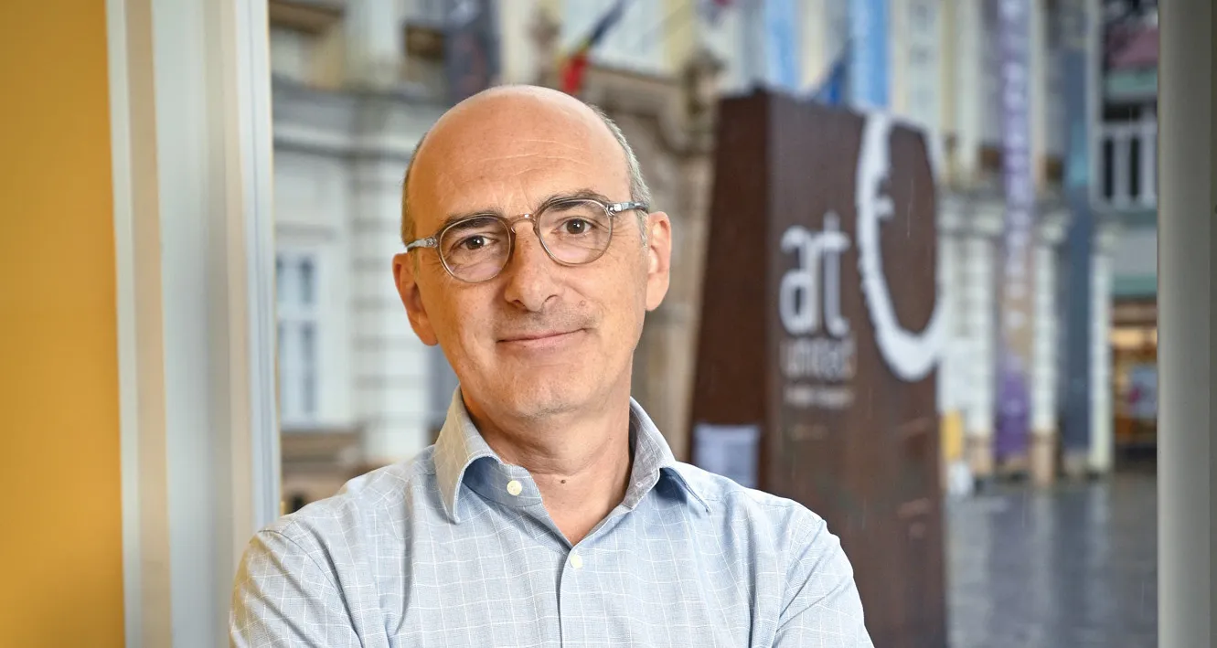 Duis sagittis sagittis odio, at suscipit quam posuere ac.