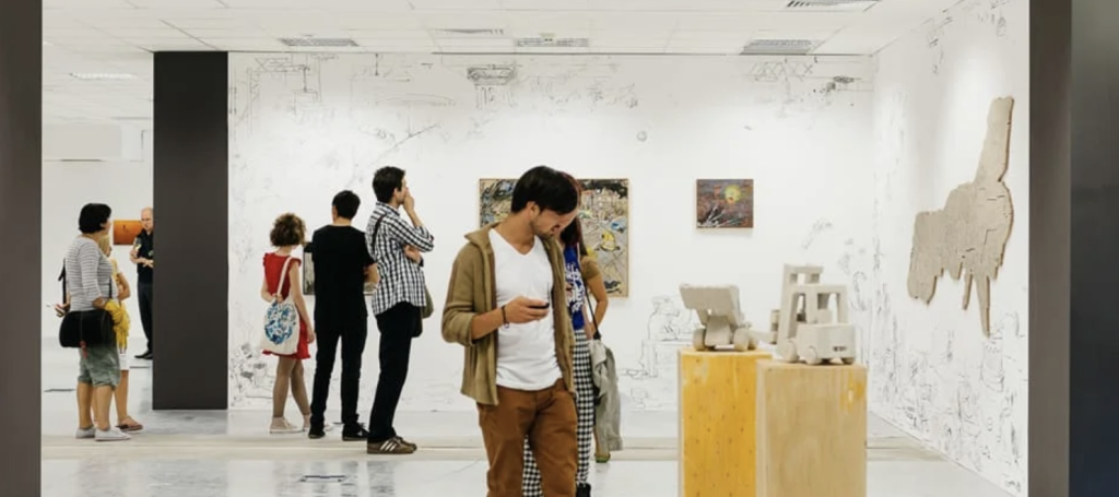 Prin ochiul colecționarului